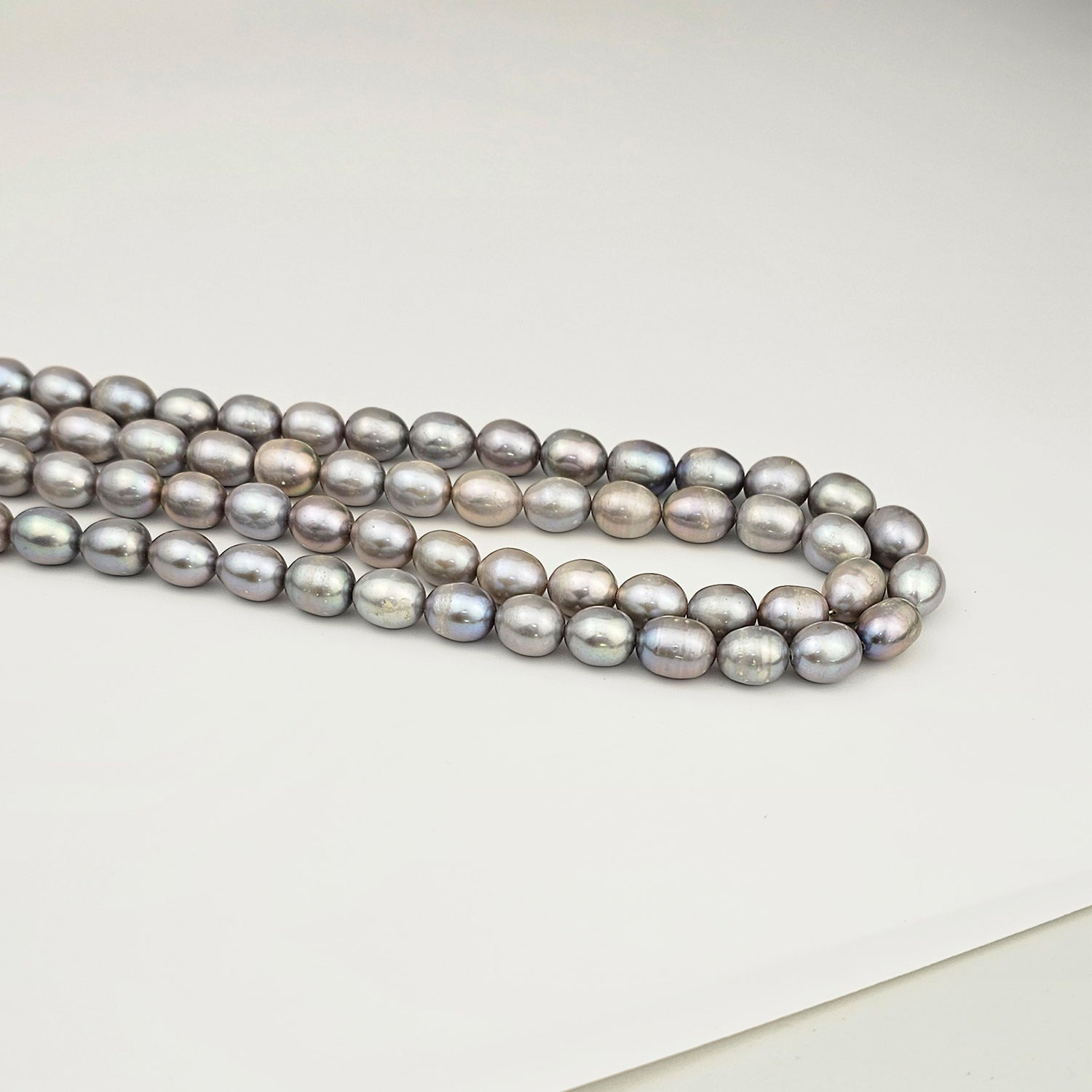 Luminous Grey Pearl Necklace