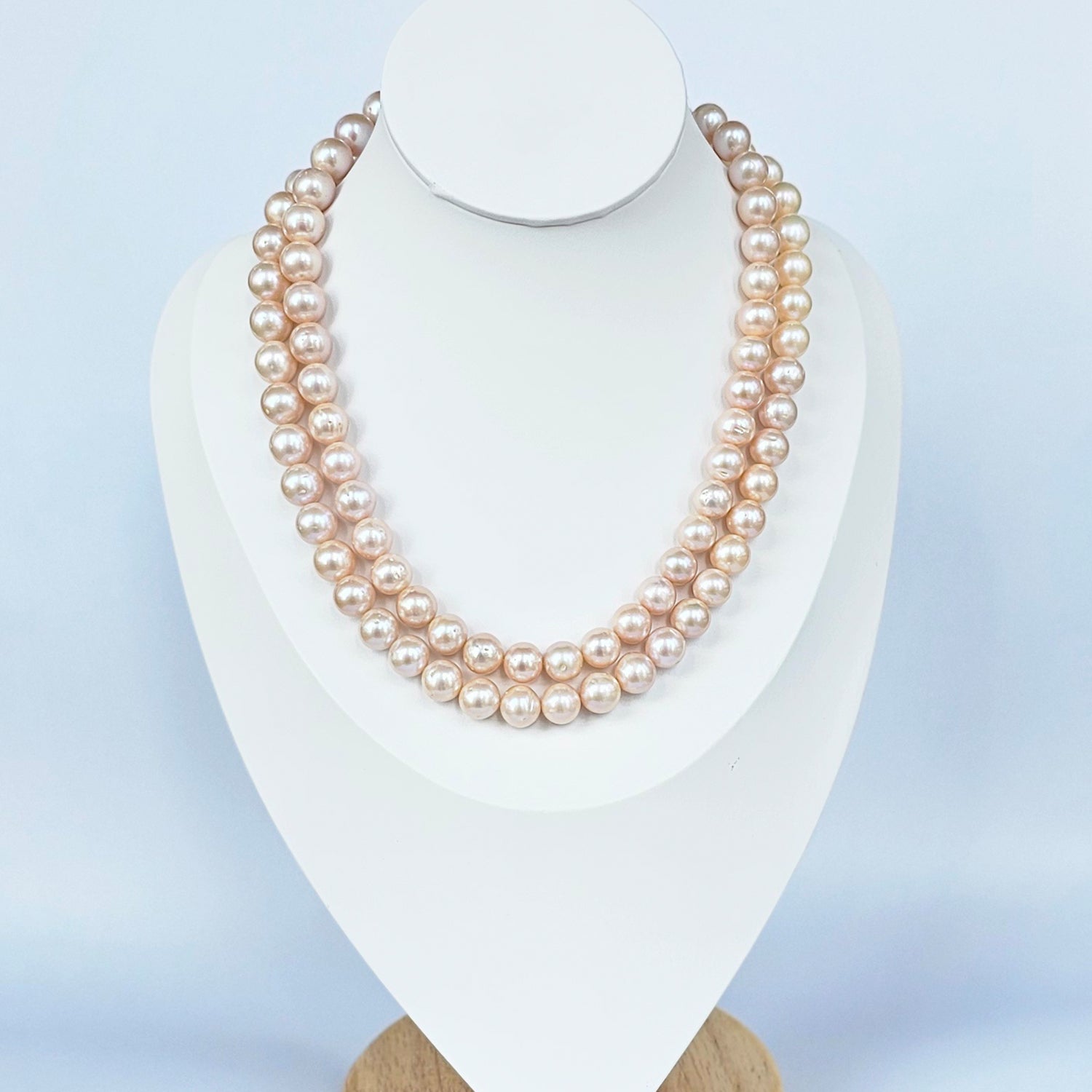 Luminous peach color  freshwater pearl necklace (With  Earrings)