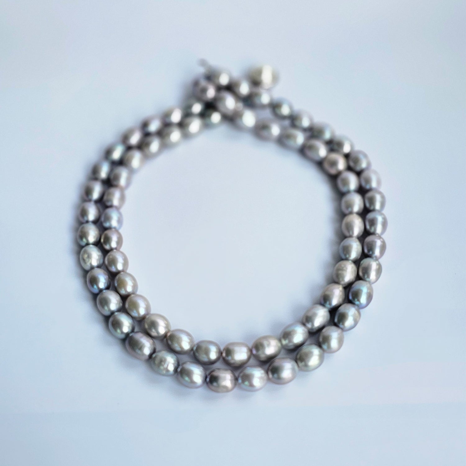 Luminous Grey Pearl Necklace