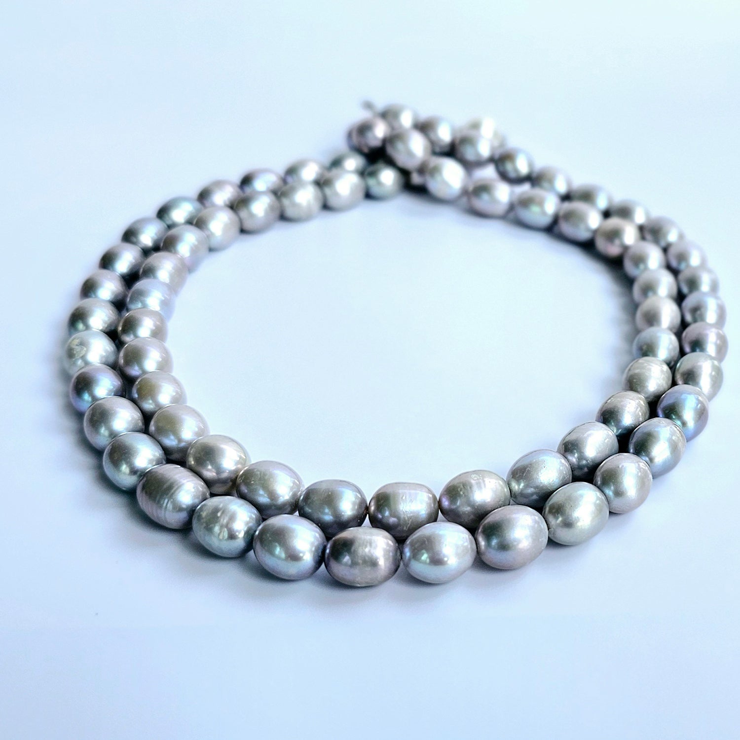 Luminous Grey Pearl Necklace