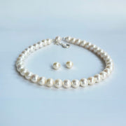 White Pearl Necklace