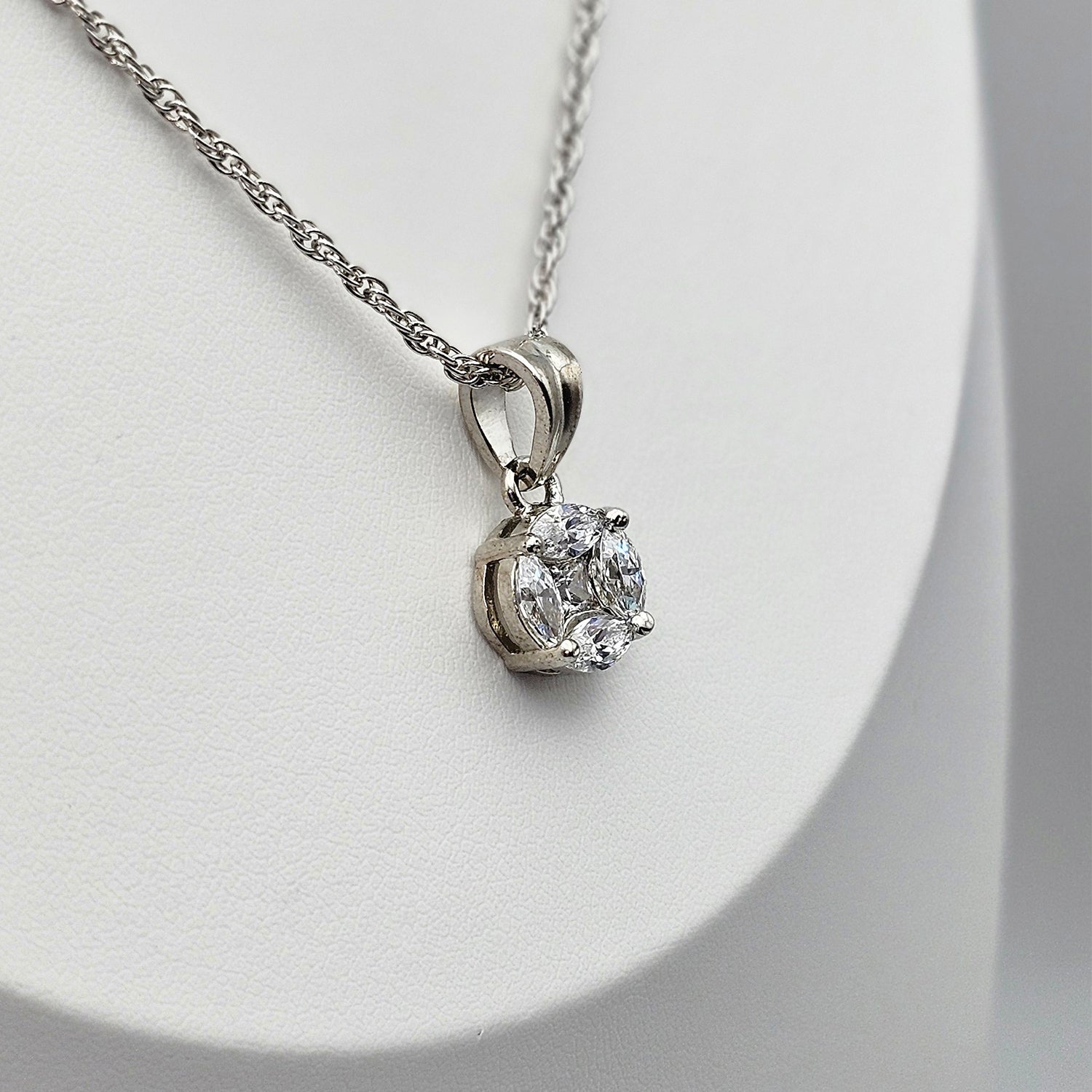 White Swarovski Pendant With  Silver Chain
