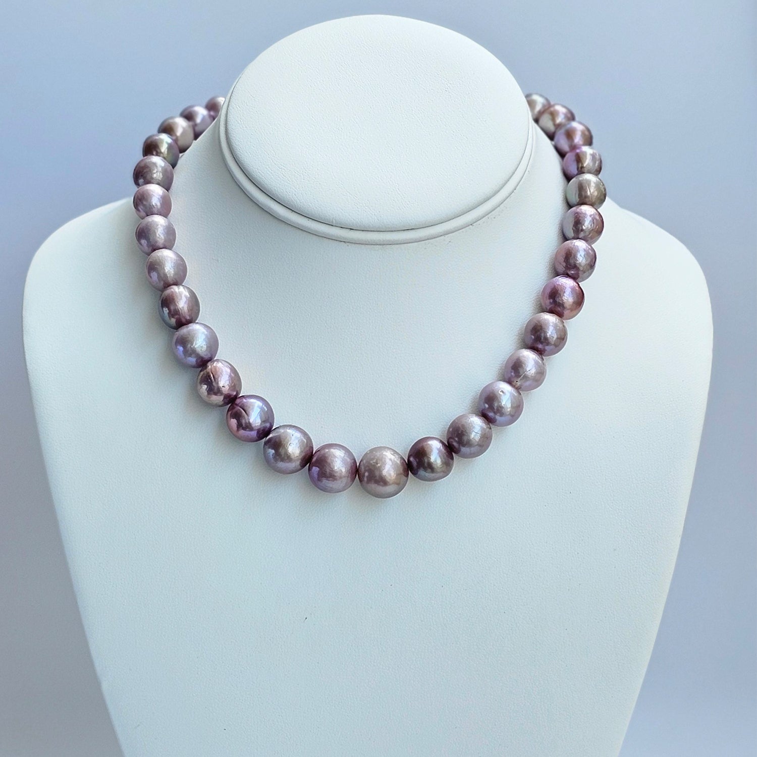 Lavish Lavender Freshwater Pearl  Necklace (Earrings Included)