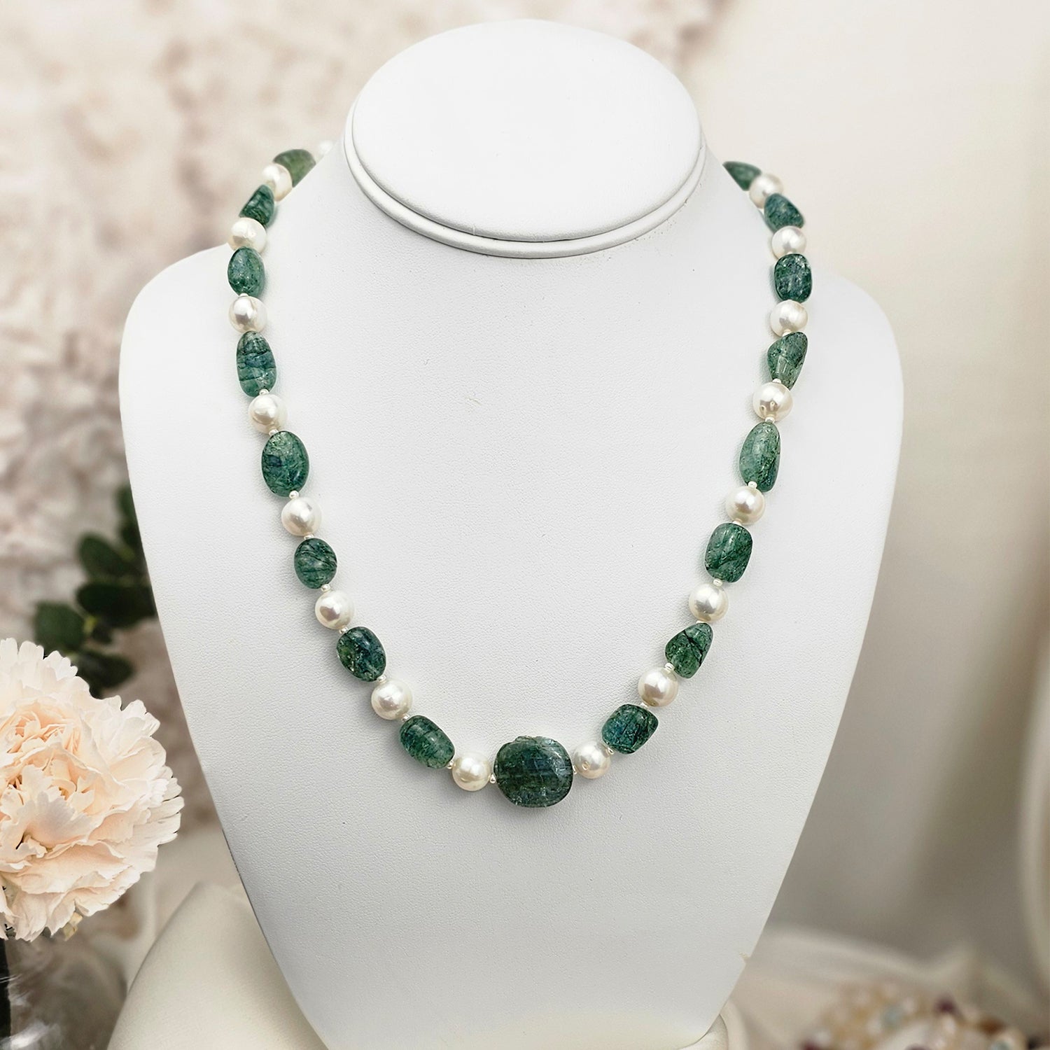 Pearl and Emerald Necklace