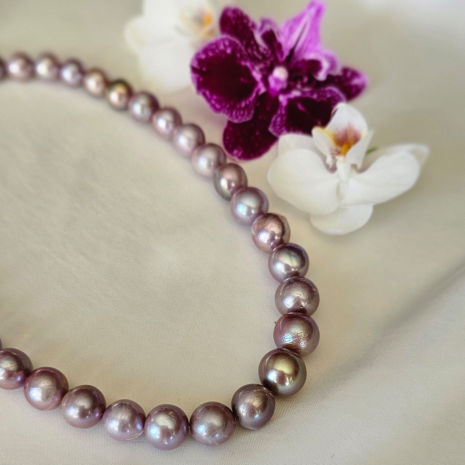 Lavish Lavender Freshwater Pearl  Necklace (Earrings Included)