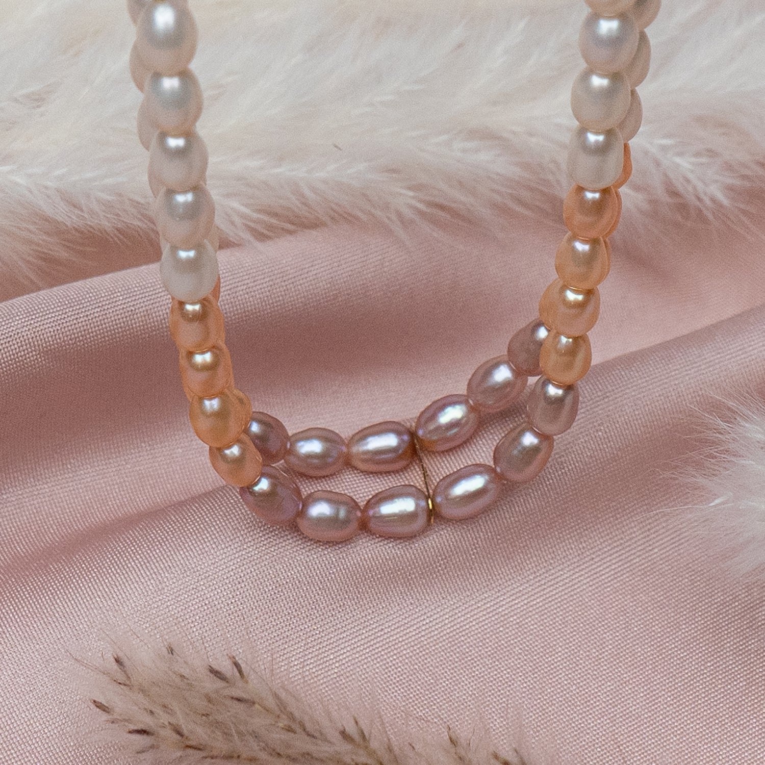 Three Tone Small Pearl Bracelet