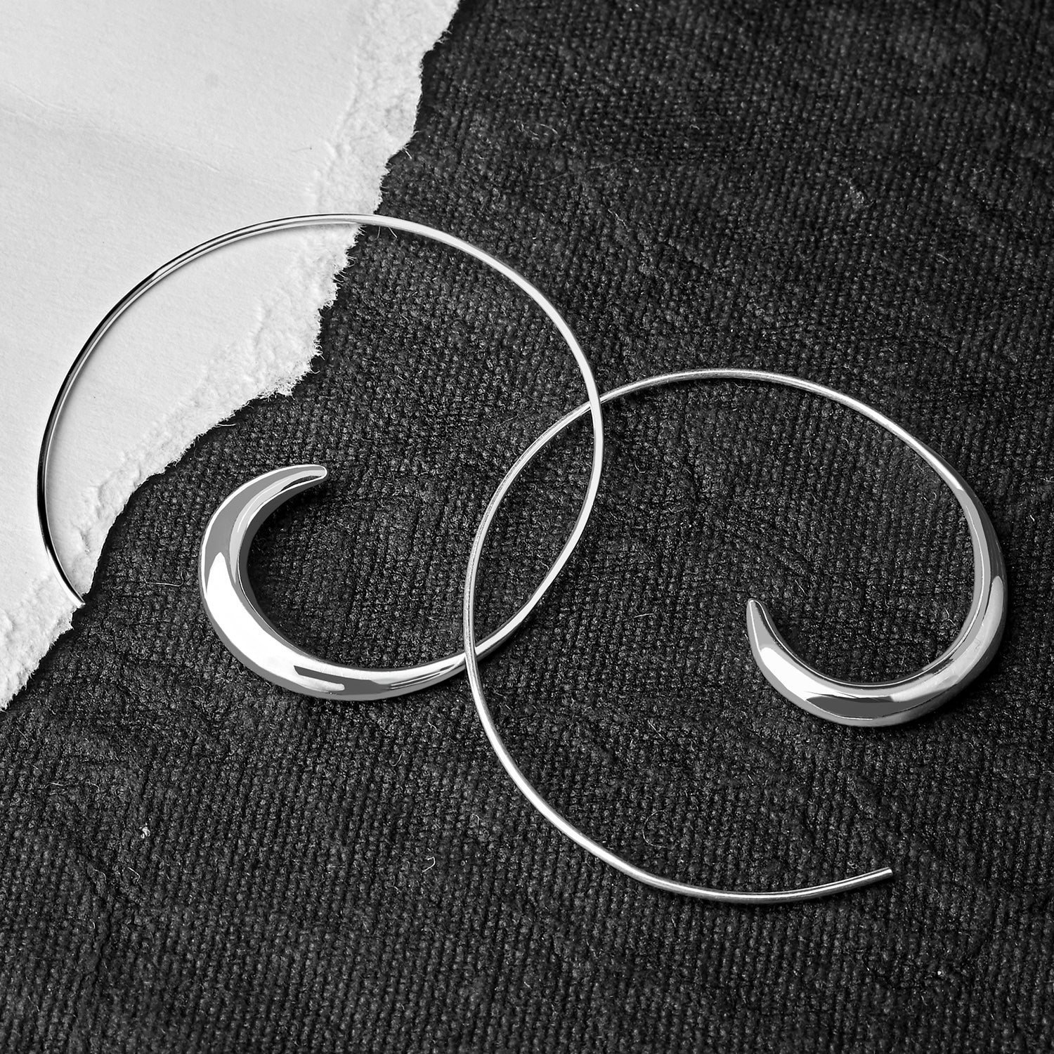 Stylish Spiral Hoop Silver Earrings