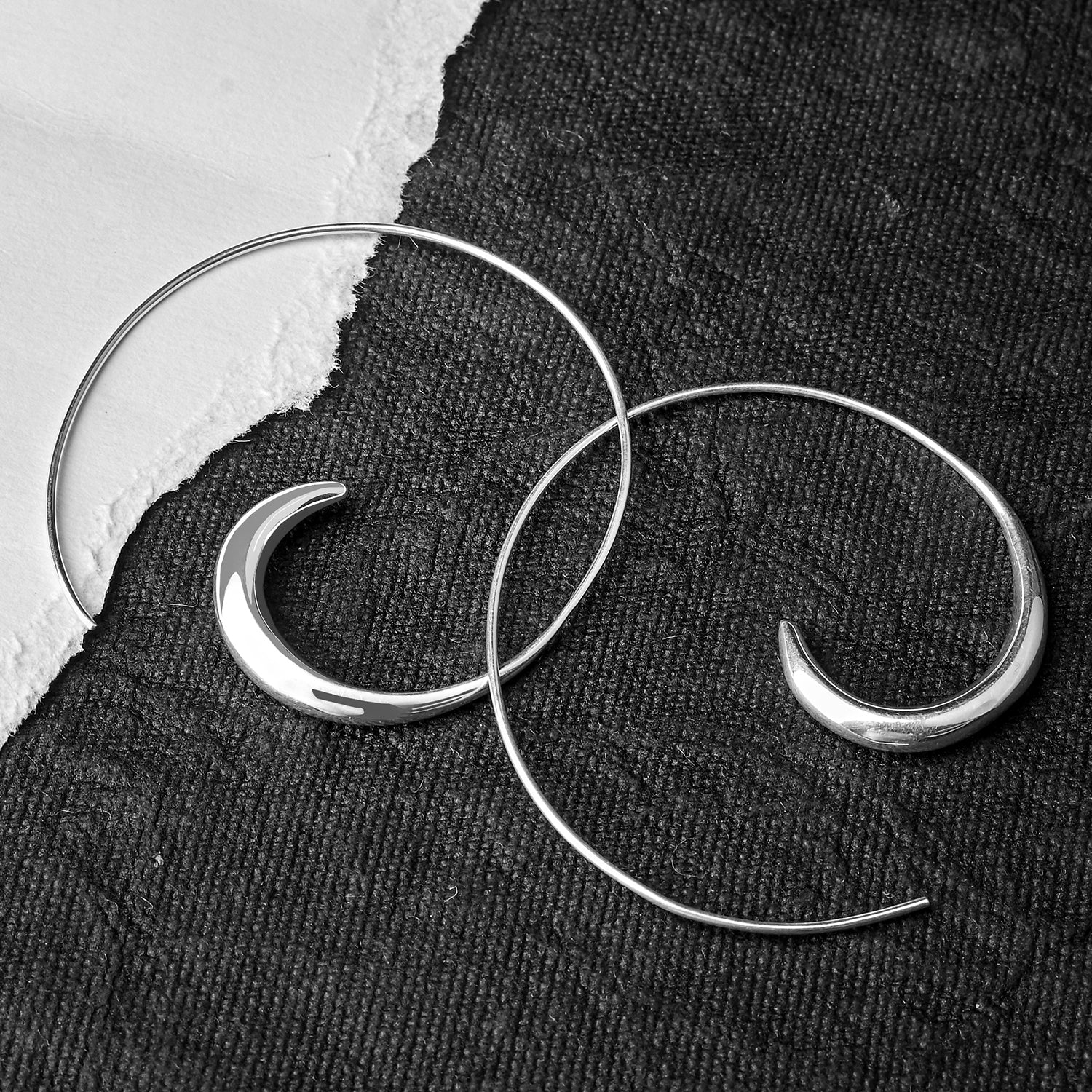 Stylish Spiral Hoop Silver Earrings