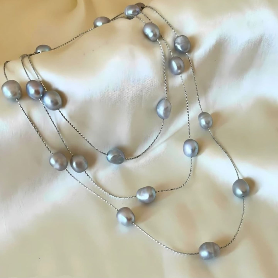 Sili Gems