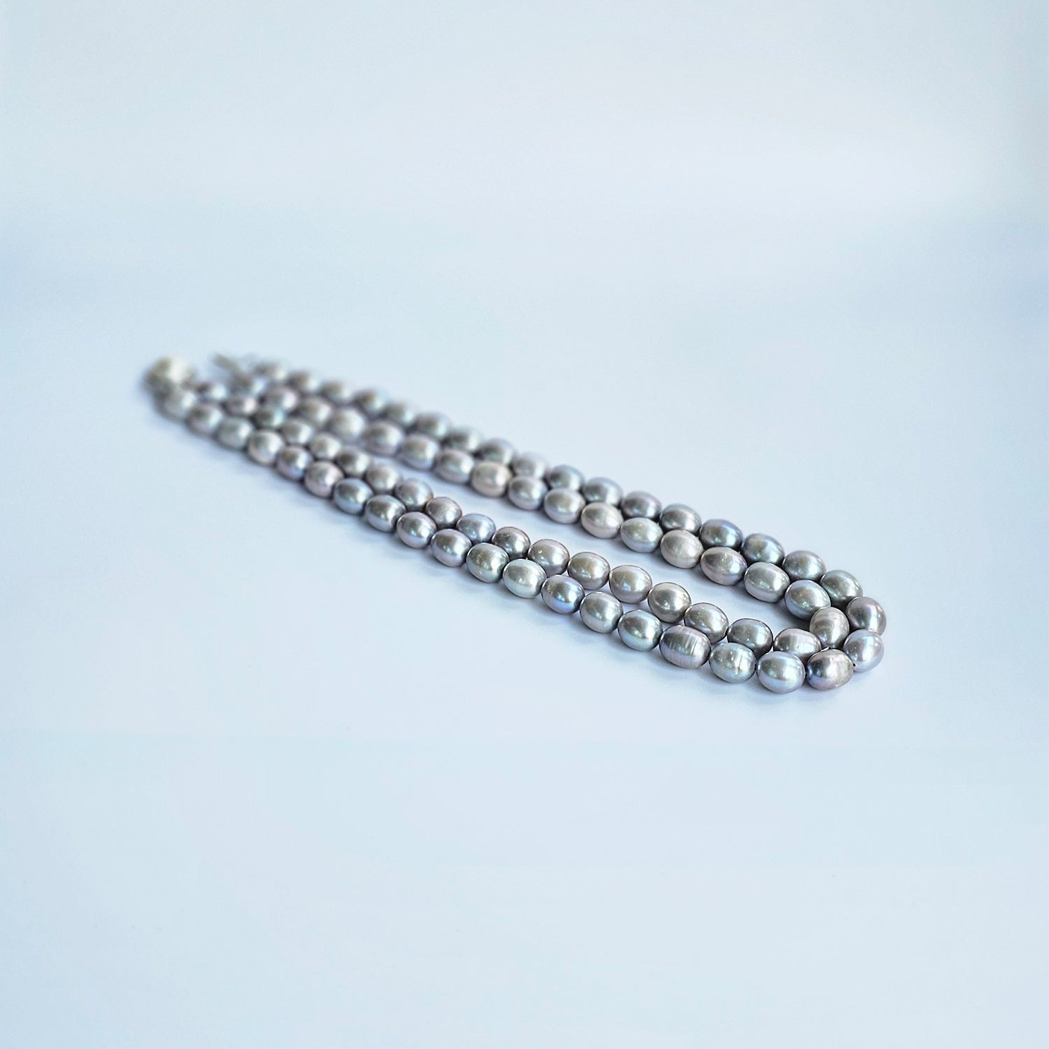 Luminous Grey Pearl Necklace