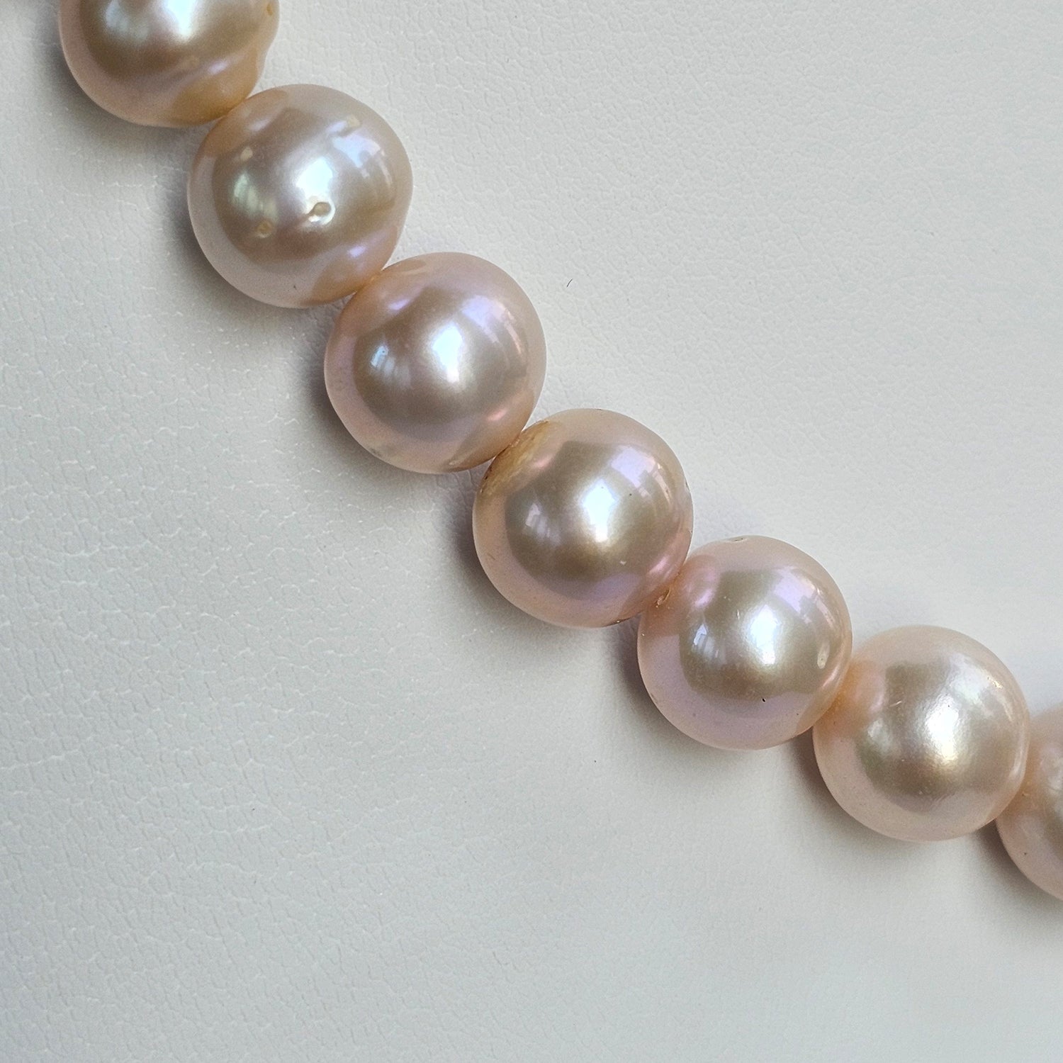 Luminous pink color freshwater pearl  necklace (With Earrings)