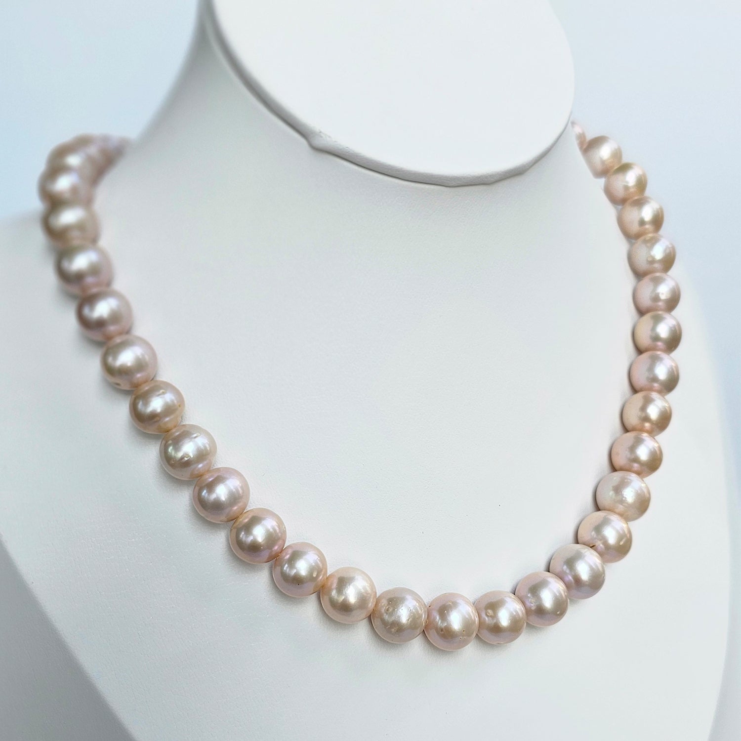 Luminous pink color freshwater pearl  necklace (With Earrings)