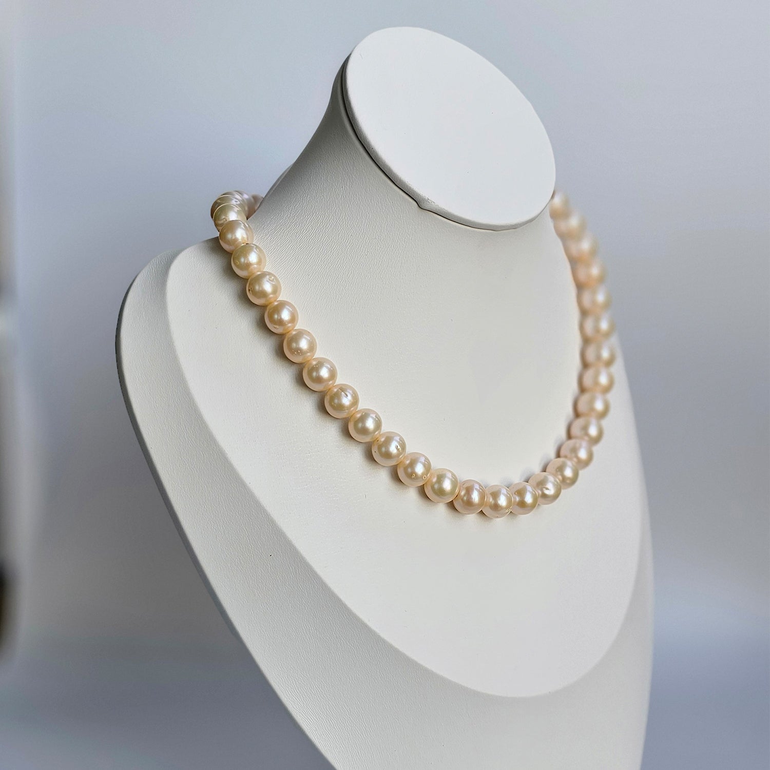 Luminous peach color  freshwater pearl necklace (With  Earrings)