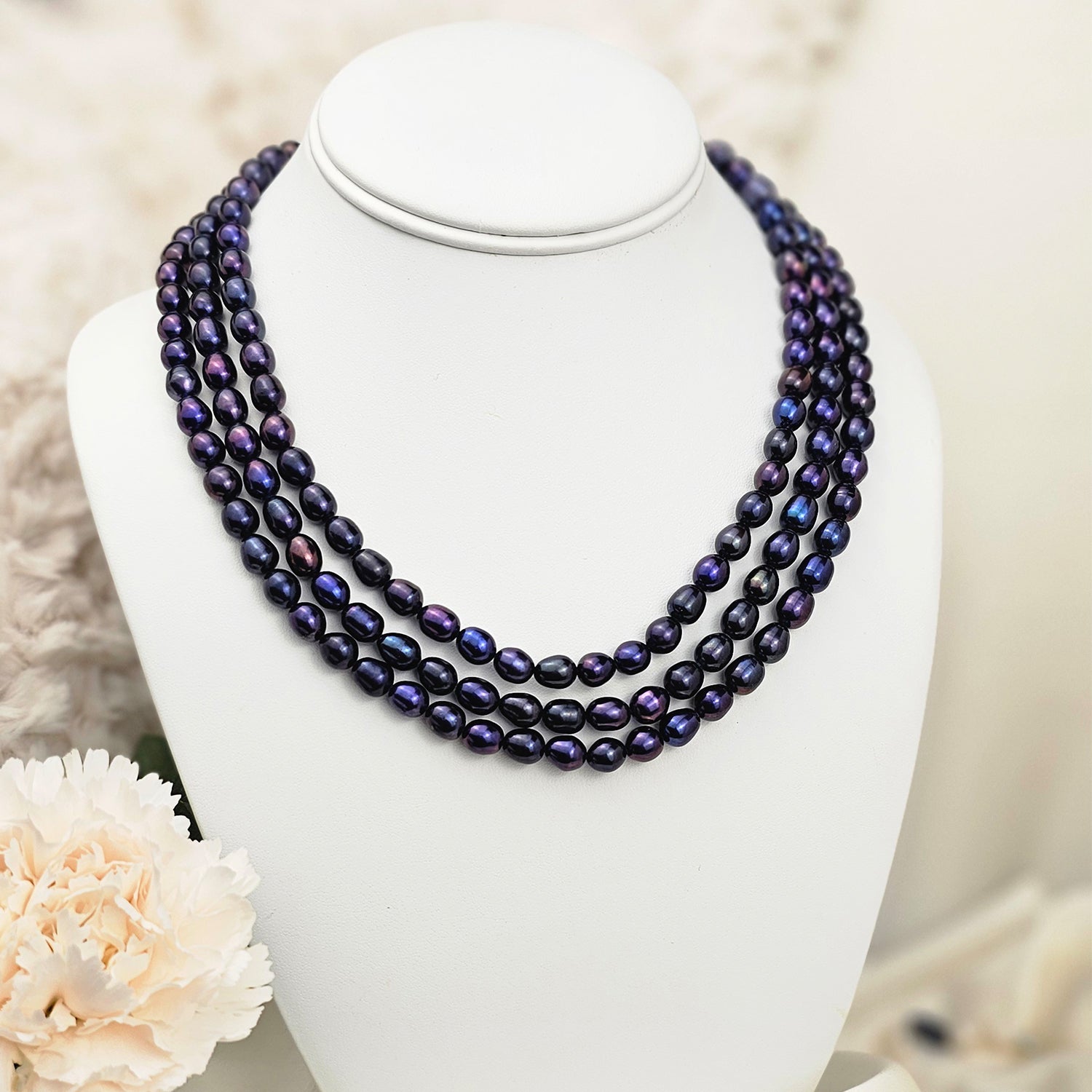 Navy blue pearl necklace (With  Earrings)
