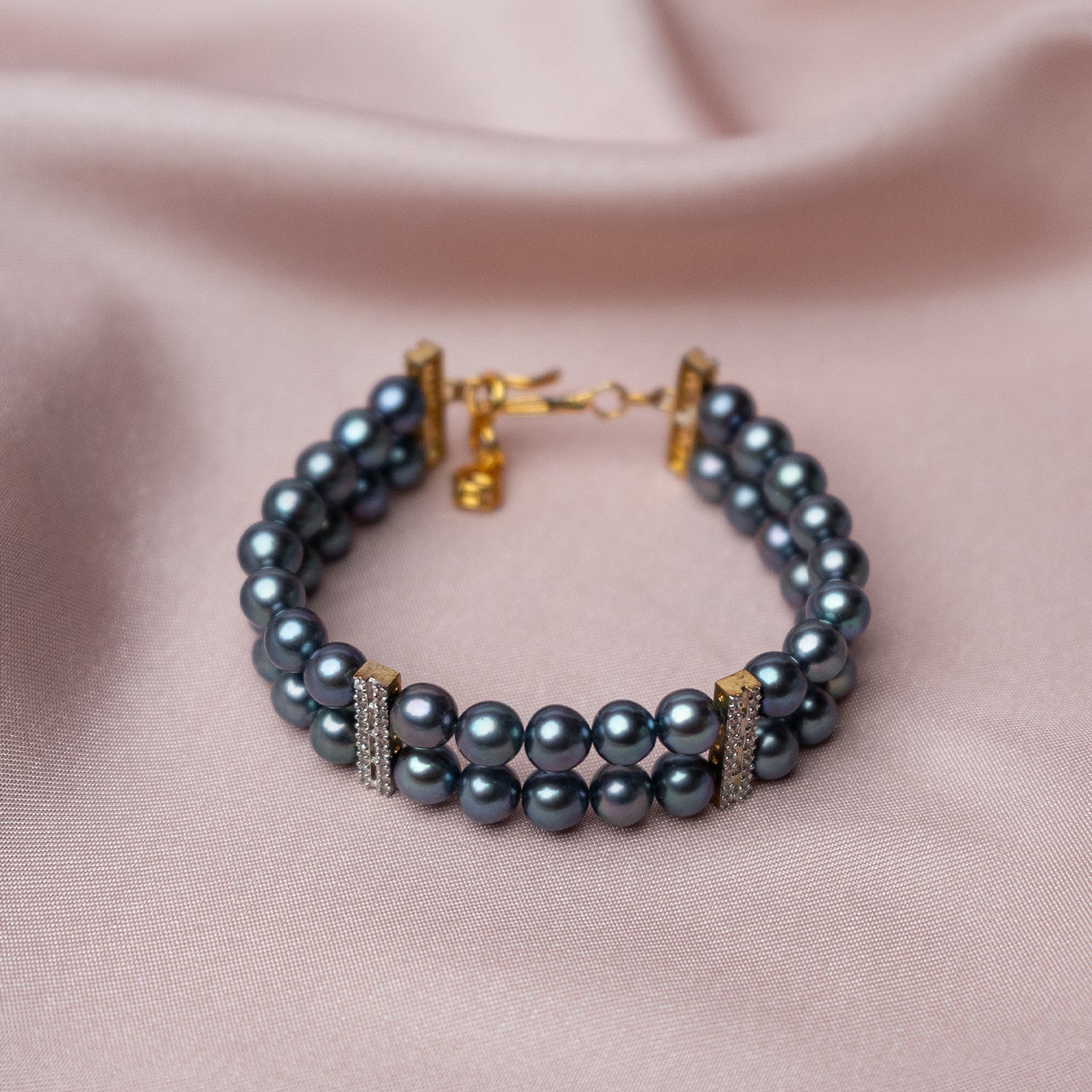 Blue Fancy Pearl Bracelet