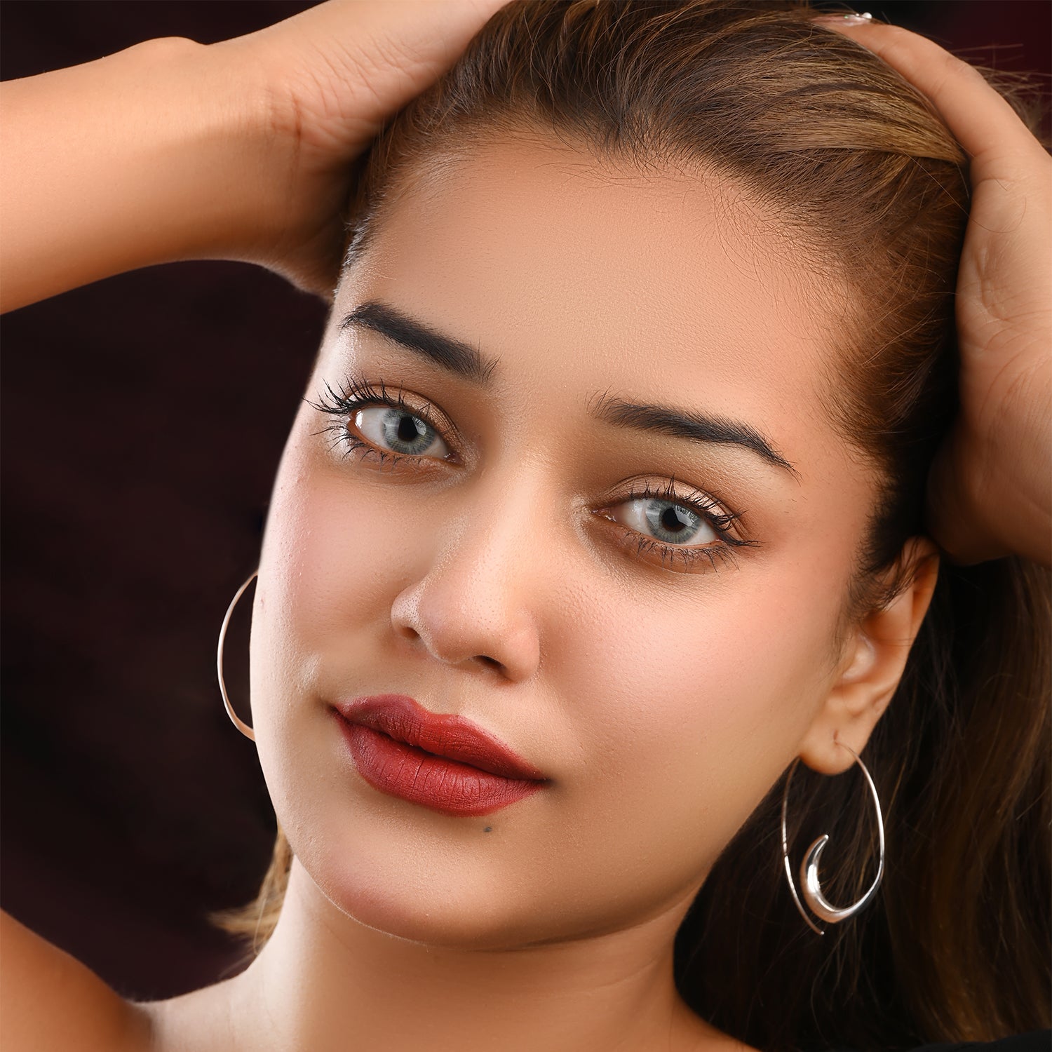 Stylish Spiral Hoop Silver Earrings