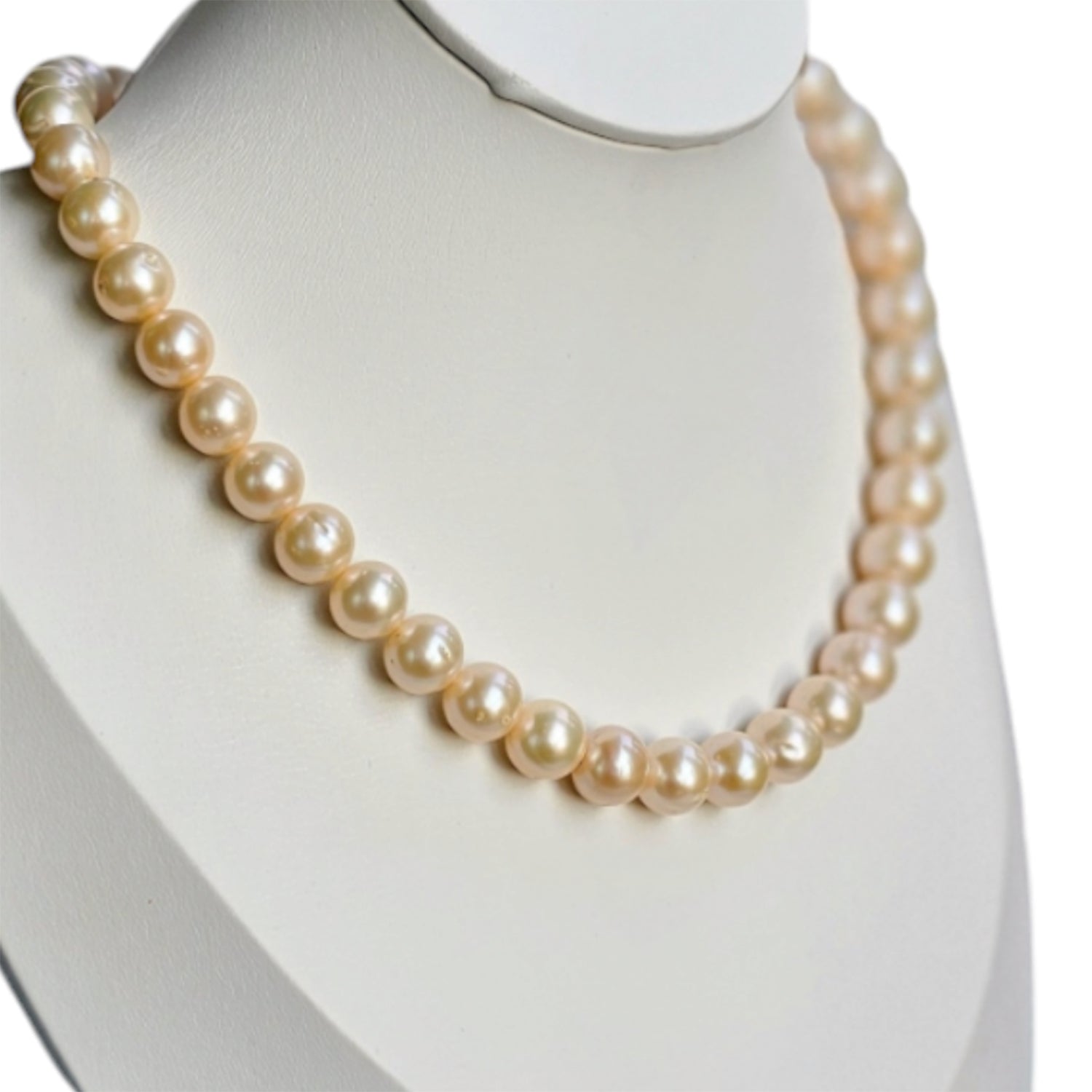 Luminous peach color  freshwater pearl necklace (With  Earrings)